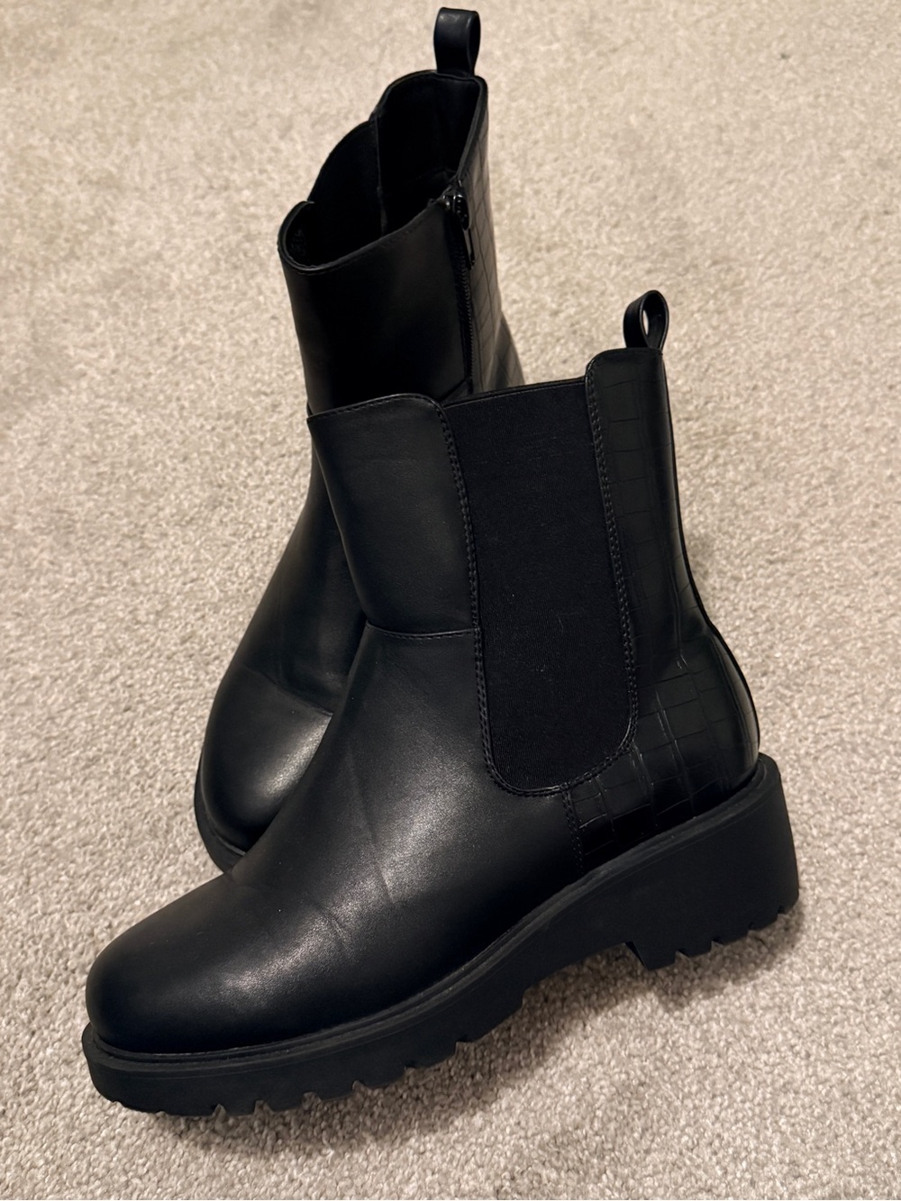 EVANS Black Vita Ankle Boots Womens Size 9.5 W Extra Wide Croc Chunky Lug Sole